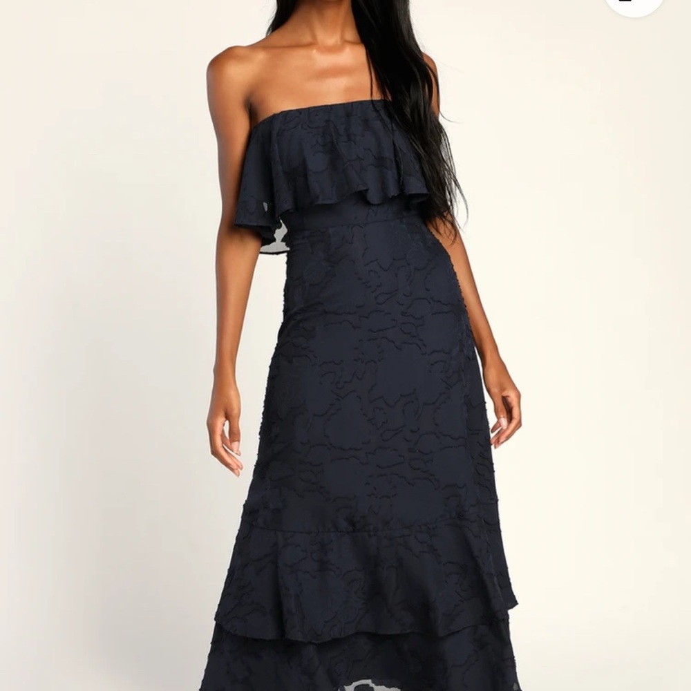 lulu’s Elegant Navy Strapless Dress